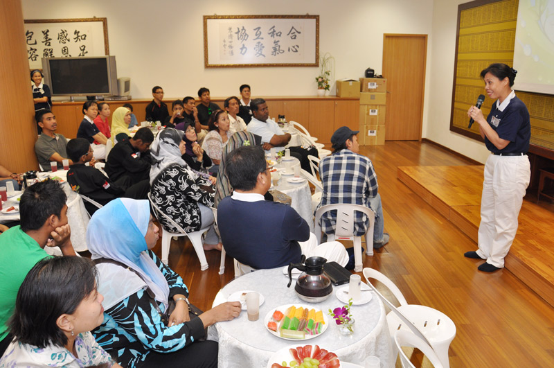 Malay Martial Arts Group Visits Foundation