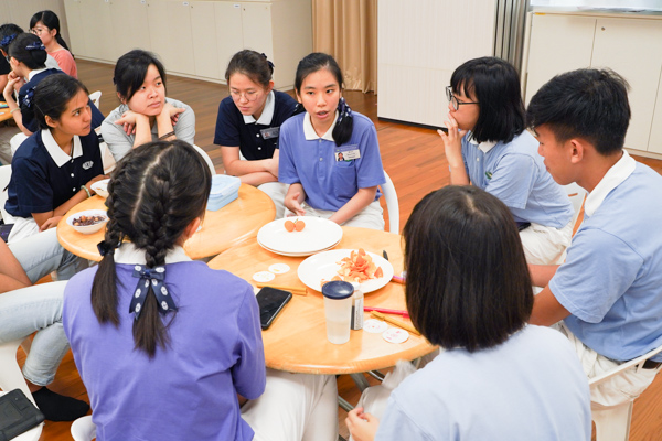 Tzu Chings share their Joy of Learning from attending an oversea camp 